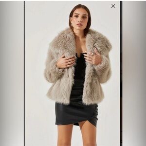 ASTR the Label  Lynx Faux Fur Coat- Size: Medium
